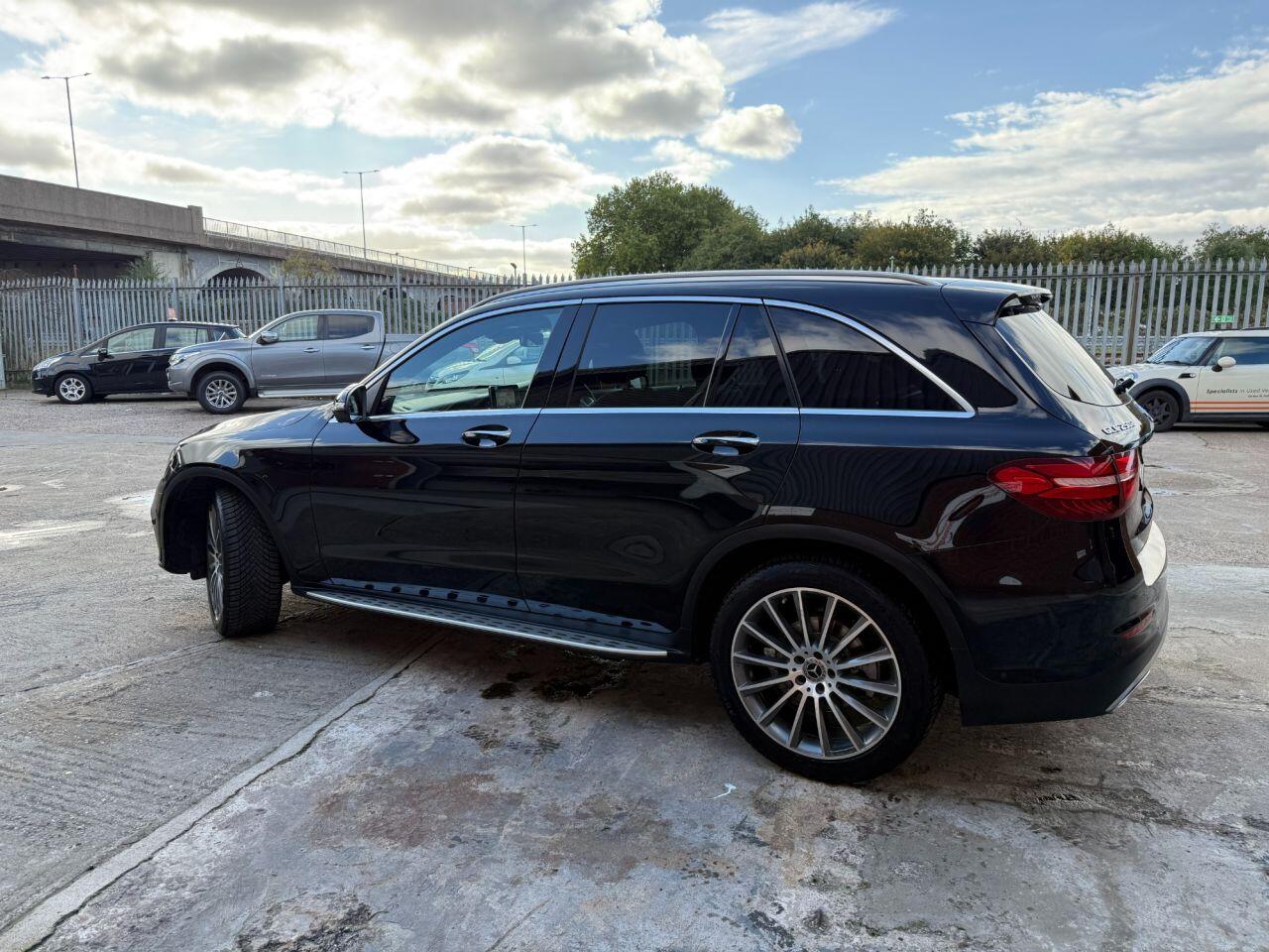 Used Mercedes-Benz GLC 2018 for sale - 76472488: Photo 9