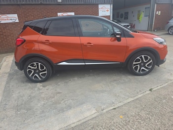 Used Renault Captur 2017 for sale - 78783947: Photo