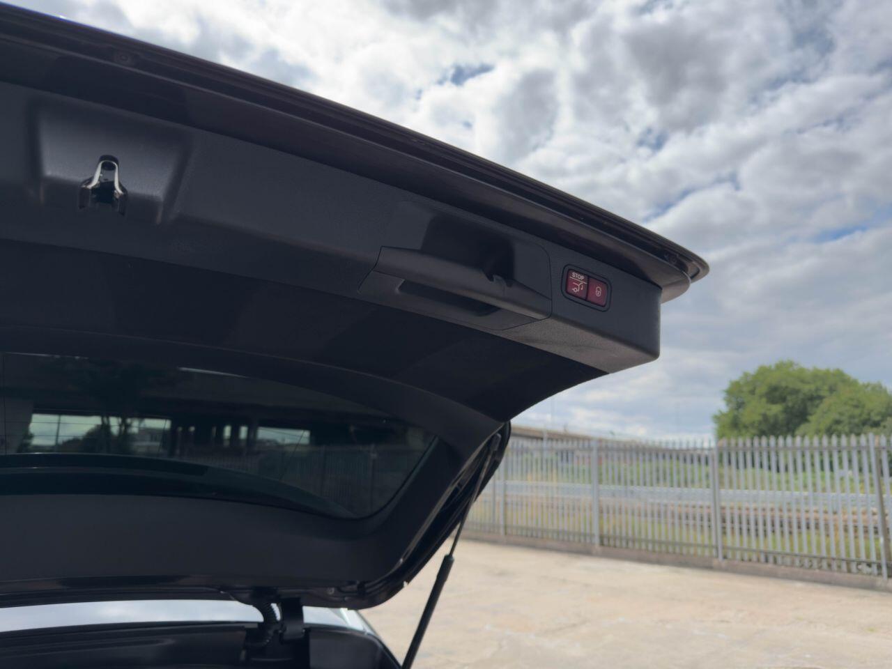 Used Mercedes-Benz E Class 2016 for sale - 77411131: Photo 41