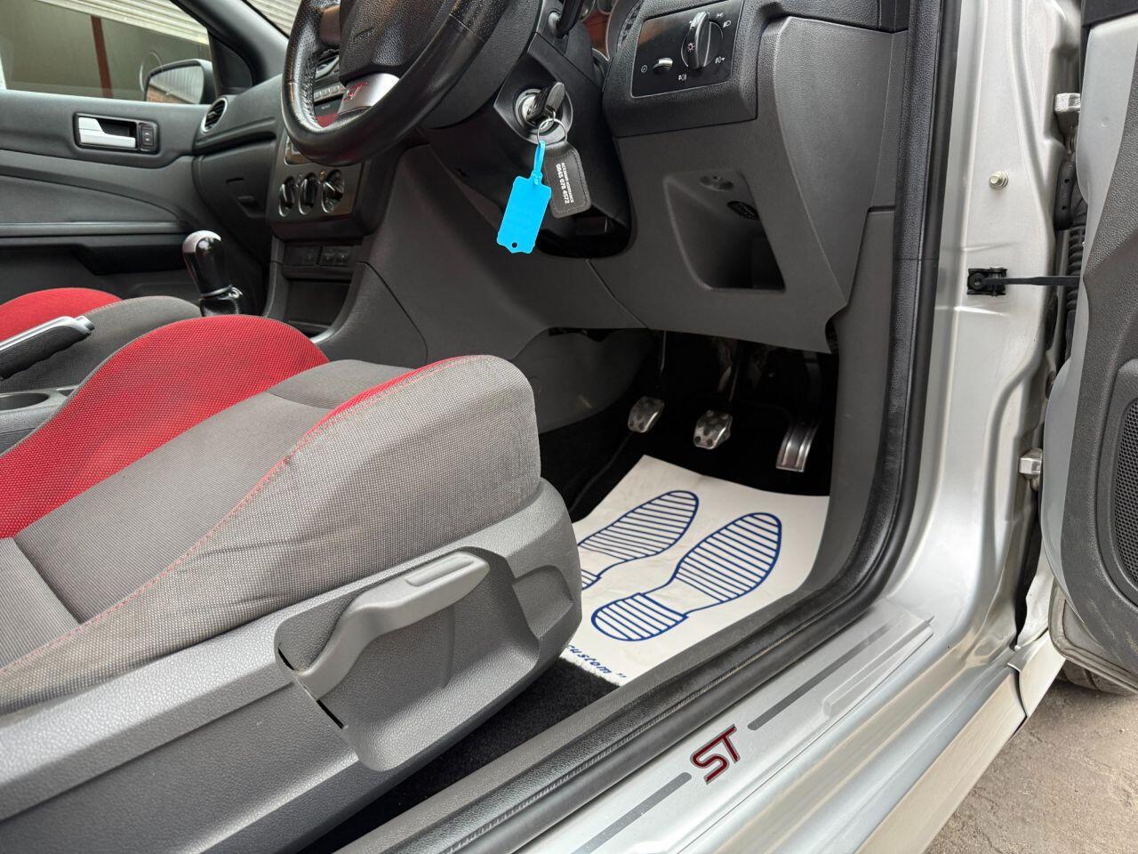 Used Ford Focus 2007 for sale - 76307661: Photo 28