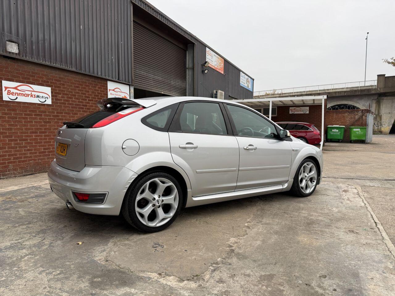 Used Ford Focus 2007 for sale - 76307661: Photo 4