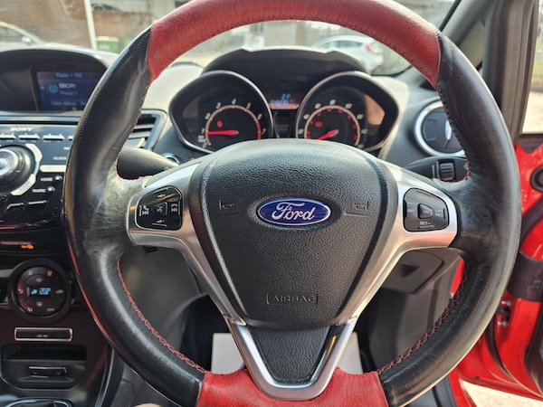 Used Ford Fiesta 2019 for sale - 76002438: Photo 30