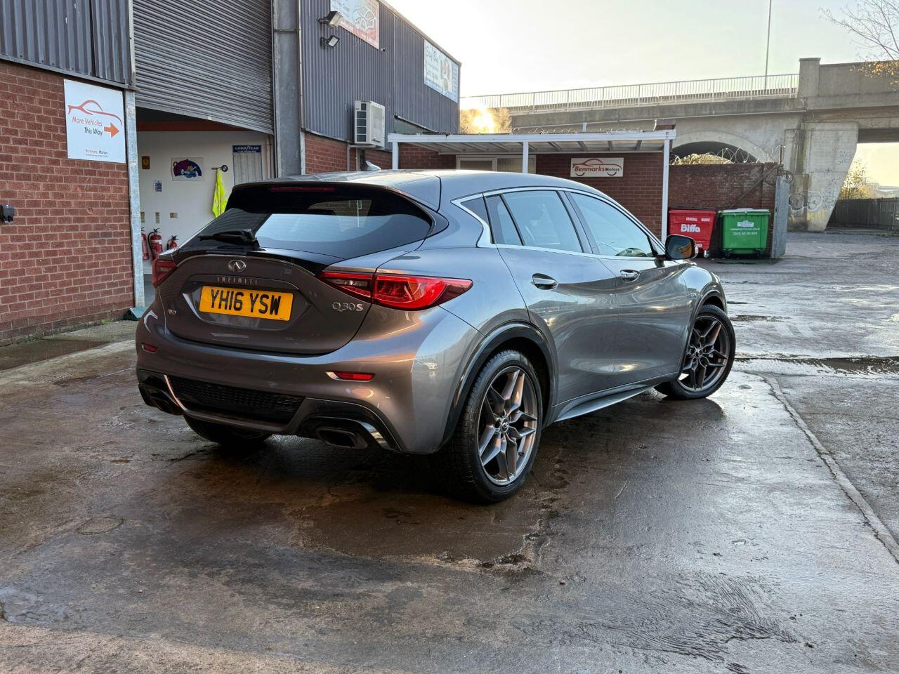 Used Infiniti Q30 2016 for sale - 76714519: Photo 4