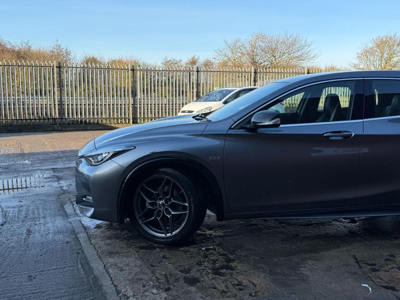 Used Infiniti Q30 2016 for sale - 76714519: Photo 8