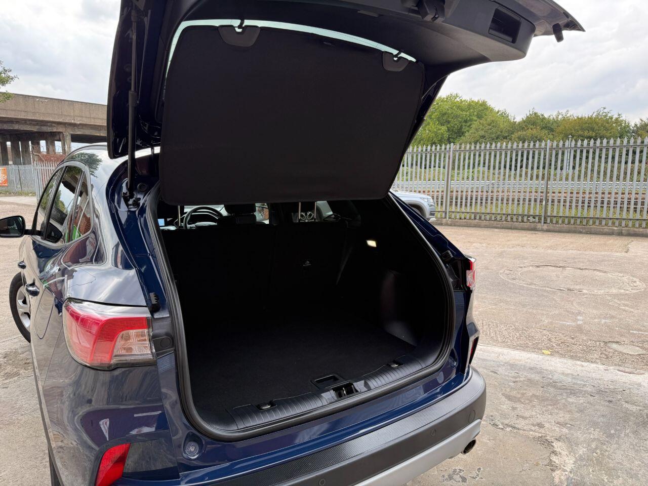 Used Ford Kuga 2022 for sale - 76802017: Photo 30