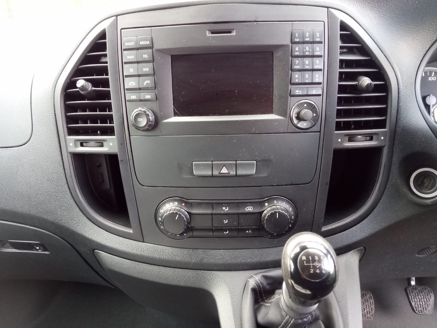 Used Mercedes-Benz Vito 2017 for sale - 77702597: Photo 12