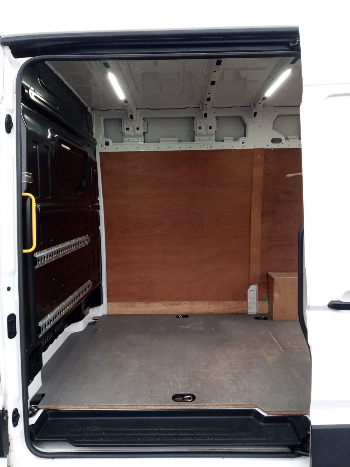 Used Volkswagen Crafter 2020 for sale - 76762070: Photo 14