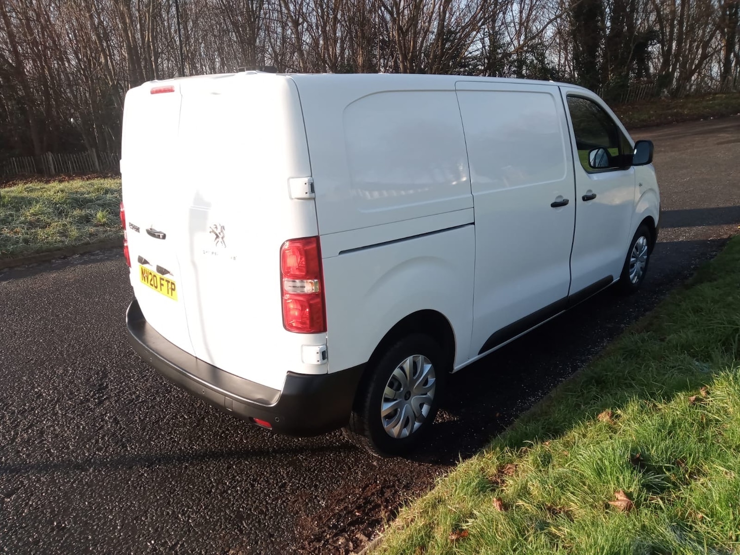 Used Peugeot Expert 2020 for sale - 77220574: Photo 3