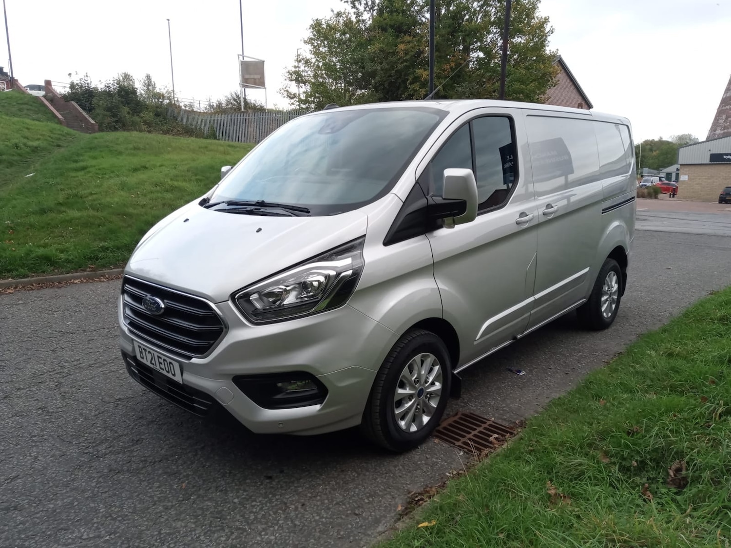 Used Ford Transit Custom 2021 for sale - 76102745: Photo 2