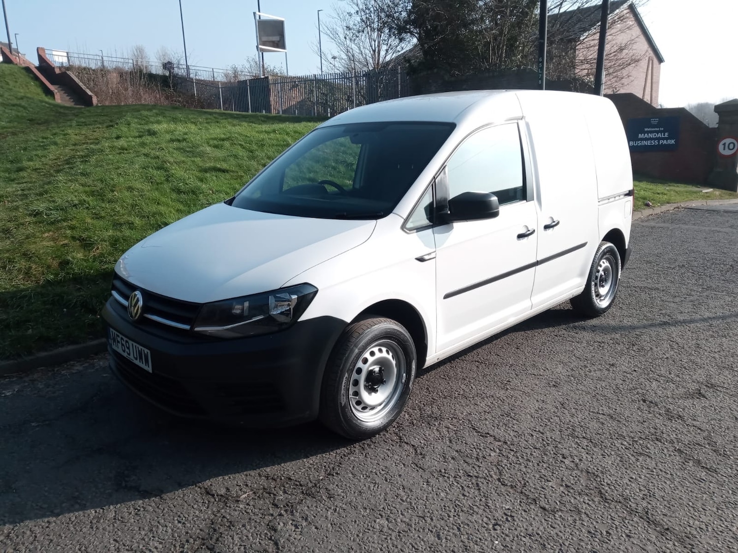 Used Volkswagen Caddy 2019 for sale - 77931339: Photo 2