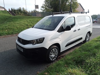 Used Peugeot Partner 2020 for sale - 76102710: Photo