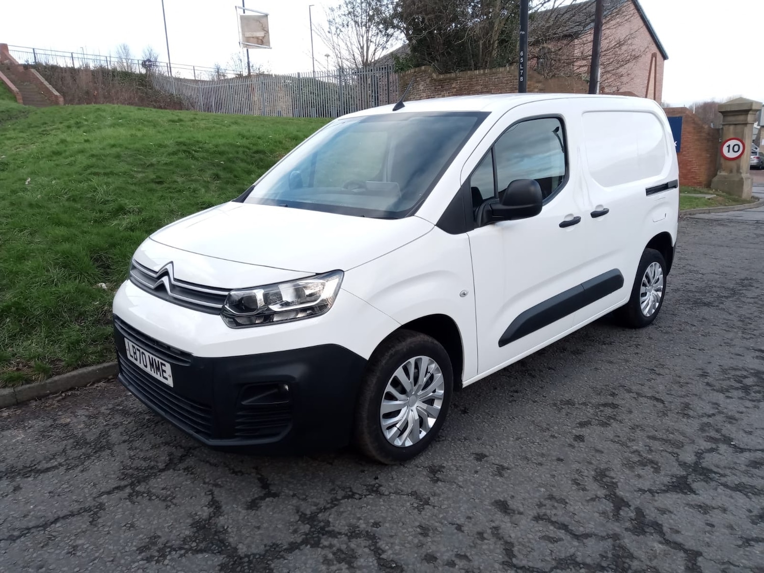 Used Citroen Berlingo 2020 for sale - 77543883: Photo 3