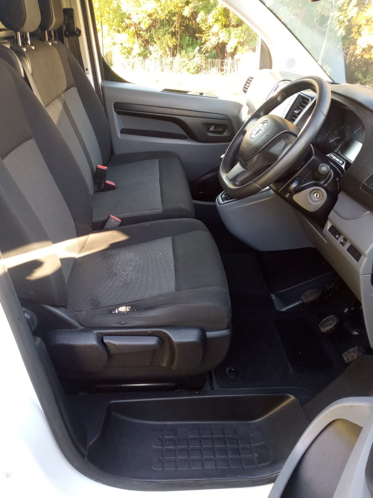 Used Vauxhall Vivaro 2022 for sale - 76401828: Photo 8