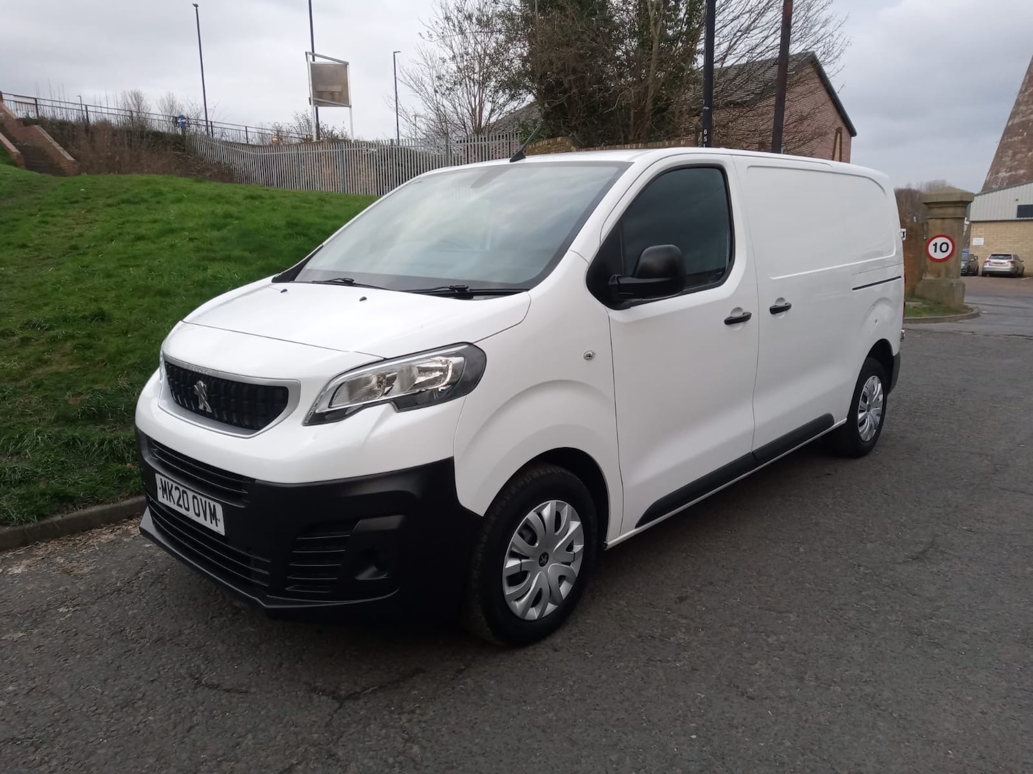 Used Peugeot Expert 2020 for sale - 77888967: Photo 2