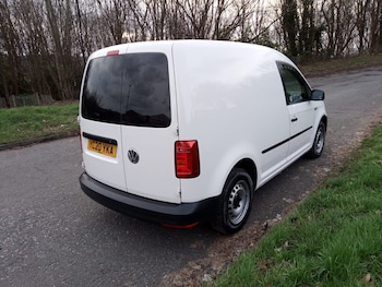 Used Volkswagen Caddy 2020 for sale - 77543867: Photo