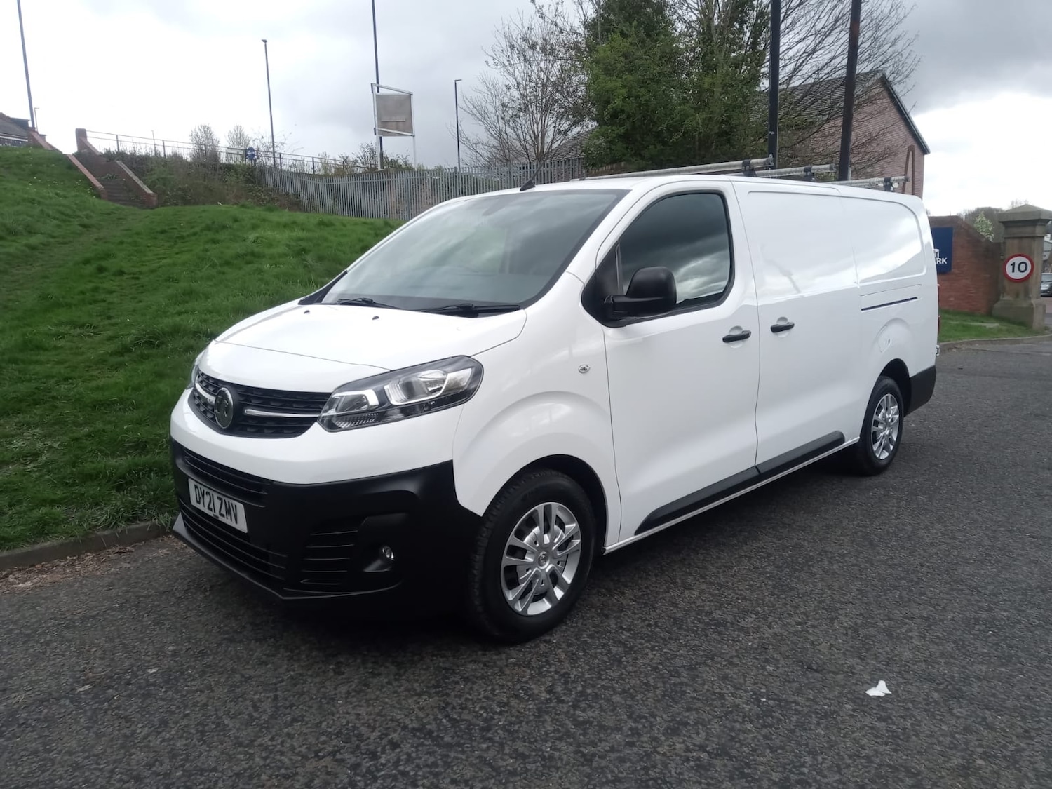 Used Vauxhall Vivaro 2021 for sale - 78139187: Photo 3