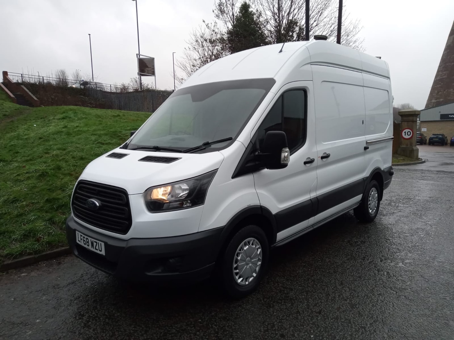 Used Ford Transit 2018 for sale - 77431142: Photo 2