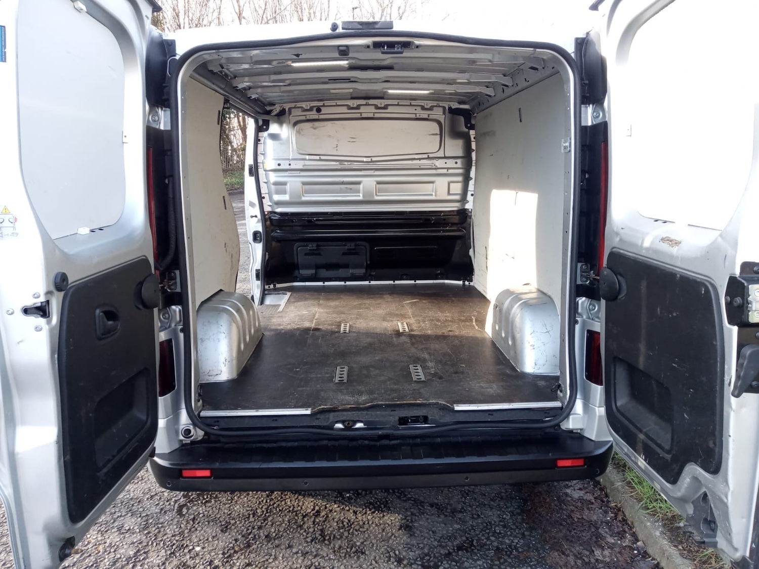 Used Vauxhall Vivaro 2019 for sale - 77681651: Photo 12