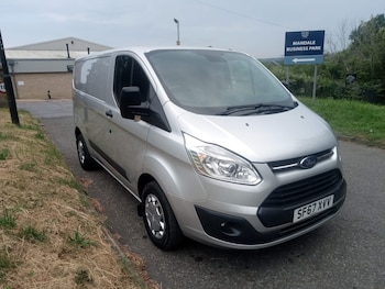Used Ford Transit Custom 2017 for sale - 79020880: Photo