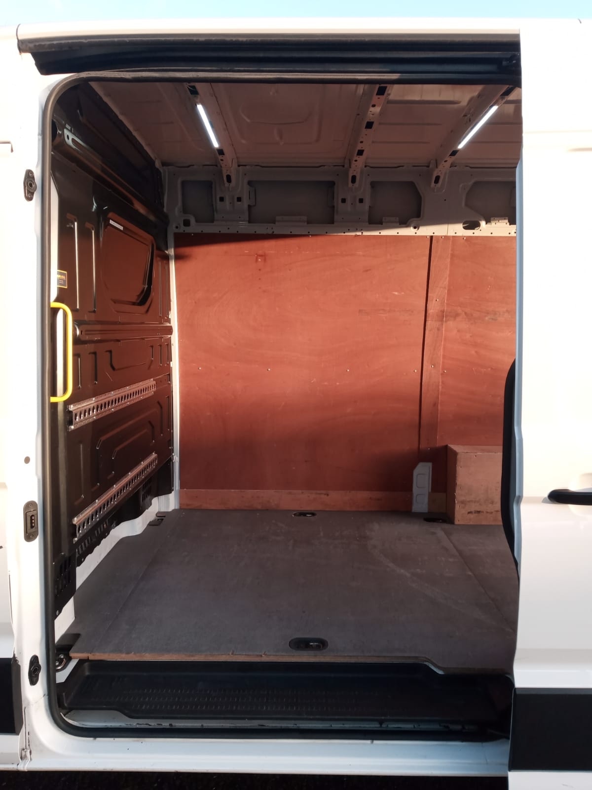 Used Volkswagen Crafter 2021 for sale - 76735776: Photo 15