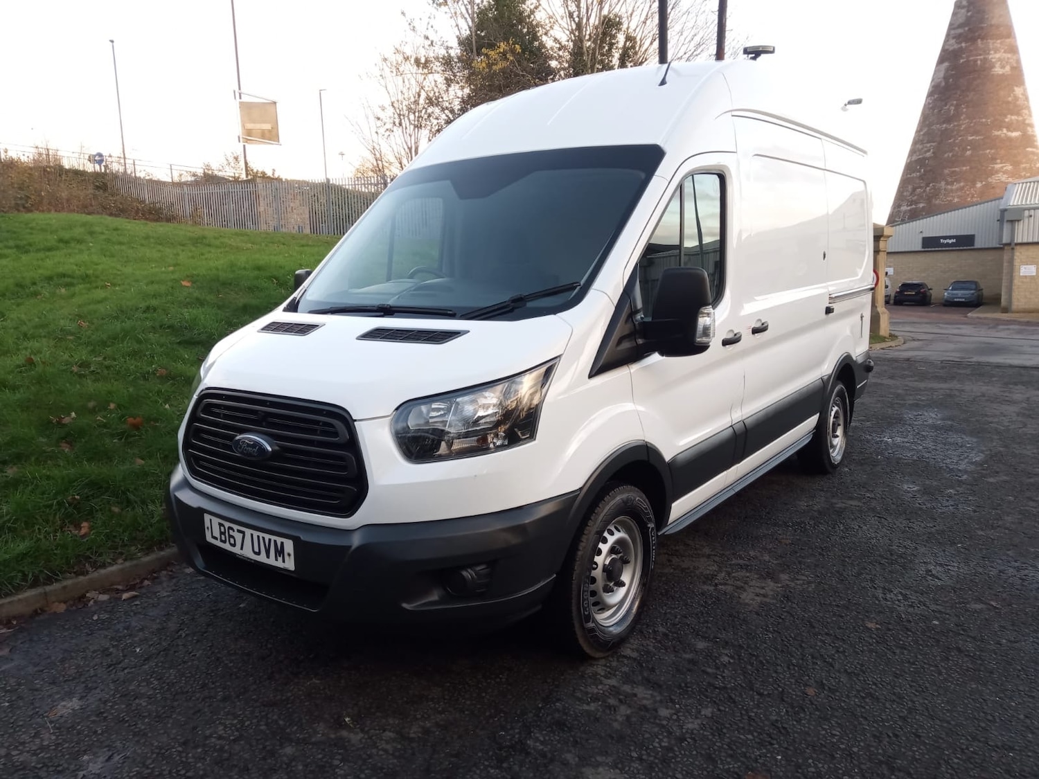 Used Ford Transit 2018 for sale - 76627343: Photo 2