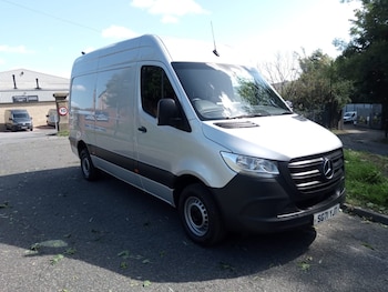 Mercedes-Benz - Sprinter