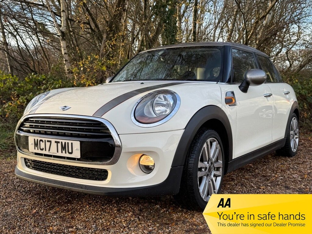 Used MINI Hatch 2017 for sale - 76900817: Photo 1