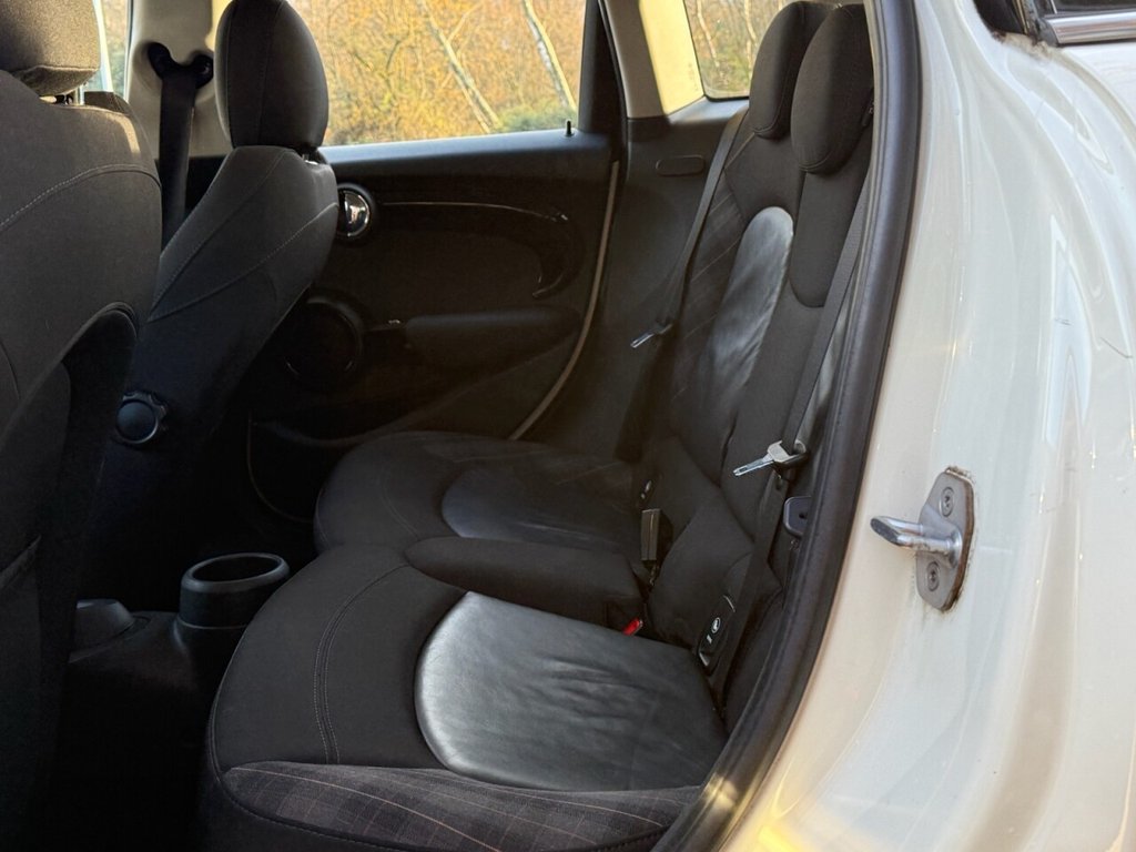 Used MINI Hatch 2017 for sale - 76900817: Photo 11