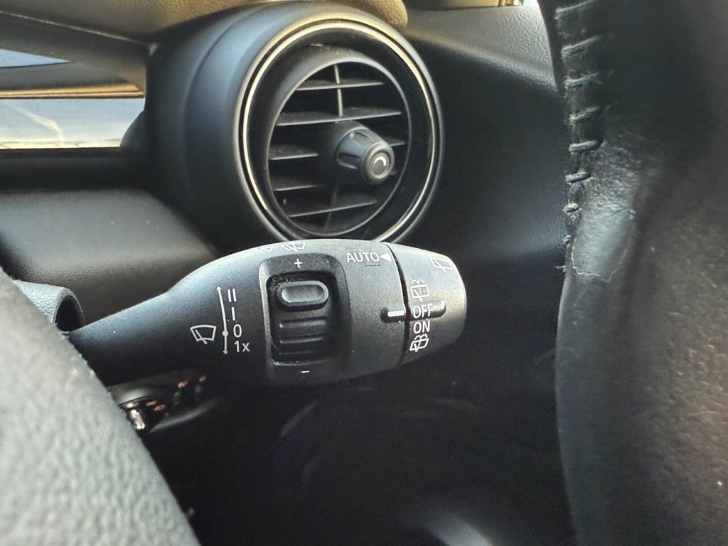 Used MINI Hatch 2017 for sale - 76900817: Photo 18