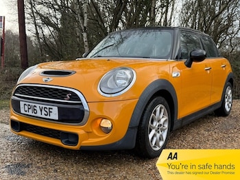 2016 (16) - 2.0 Cooper S D 5dr Auto
