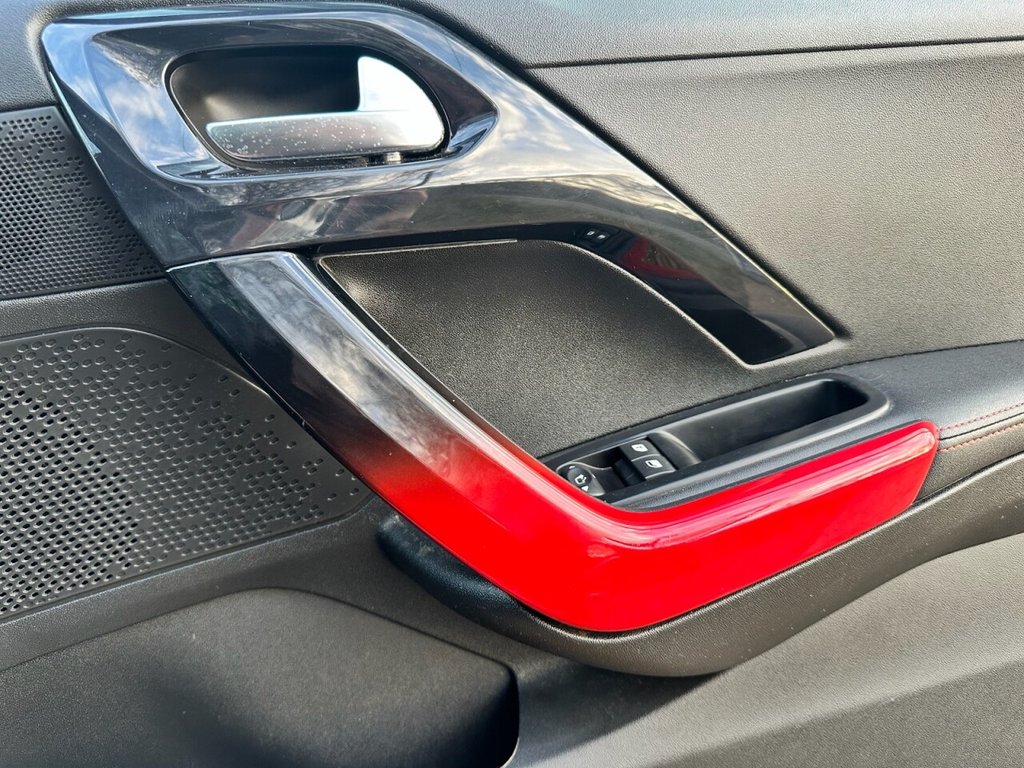 Used Peugeot 208 2015 for sale - 76962635: Photo 15