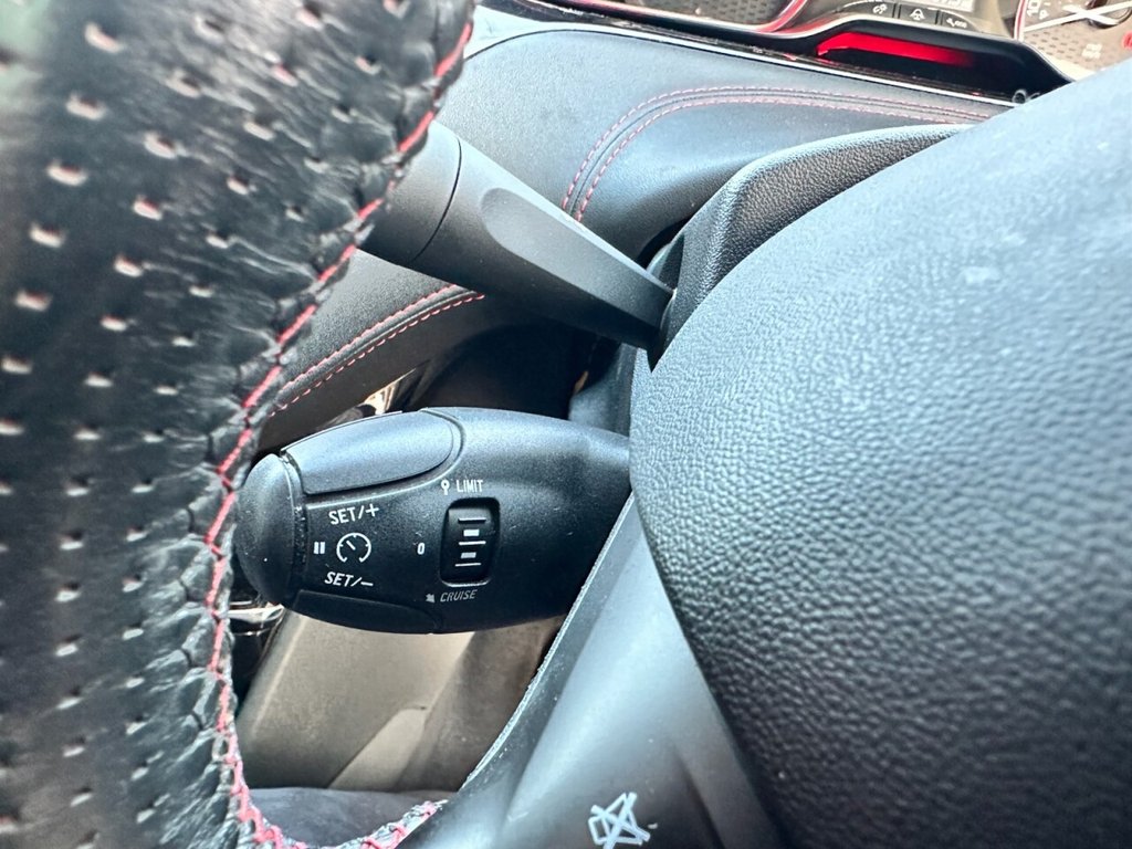 Used Peugeot 208 2015 for sale - 76962635: Photo 18