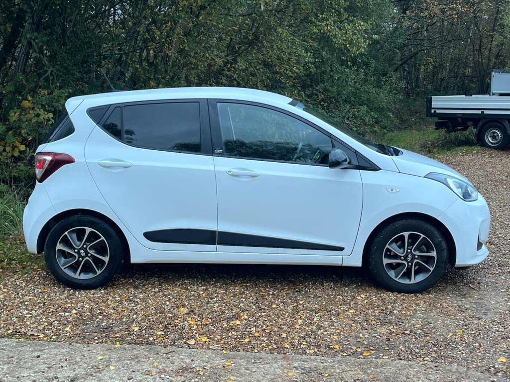 Used Hyundai i10 2019 for sale - 76510121: Photo 5