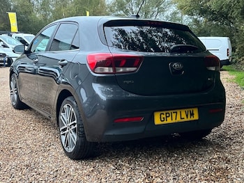 Used Kia Rio 2017 for sale - 76323372: Photo