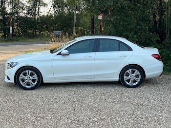 Used Mercedes-Benz C-Class 2016 for sale - 75596989: Photo