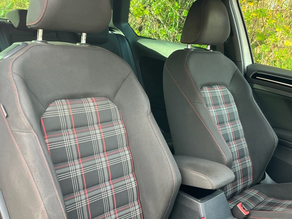 Used Volkswagen Golf 2015 for sale - 76559346: Photo 11