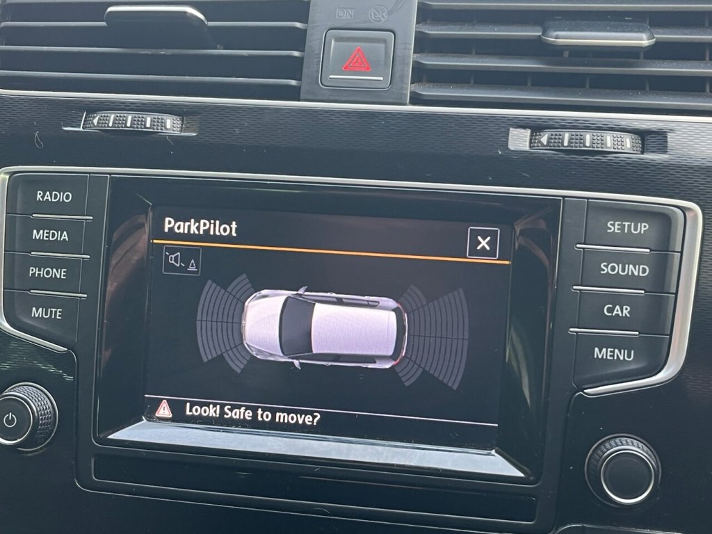 Used Volkswagen Golf 2015 for sale - 76559346: Photo 14