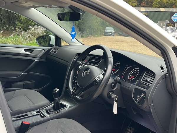 Used Volkswagen Golf 2018 for sale - 76250129: Photo 12