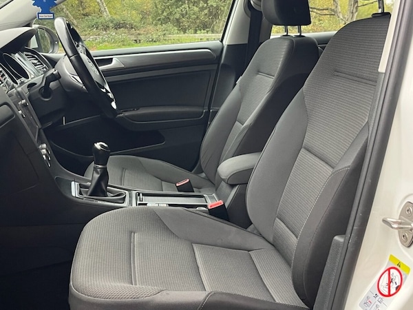 Used Volkswagen Golf 2018 for sale - 76250129: Photo 8