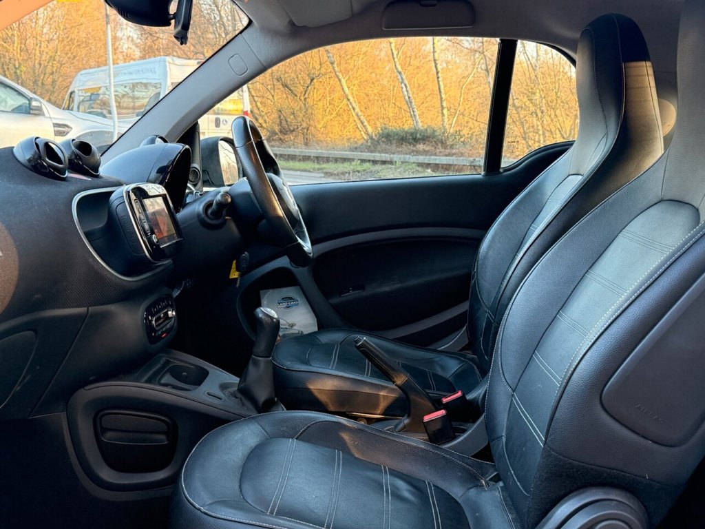 Used smart fortwo 2016 for sale - 77748767: Photo 8