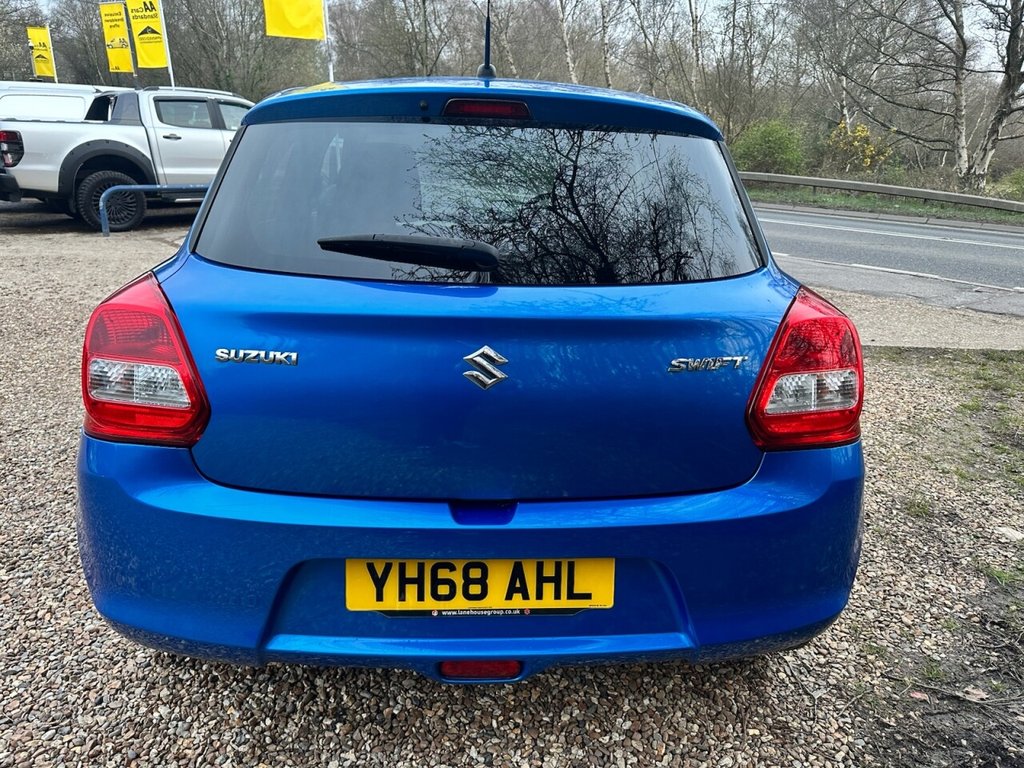 Used Suzuki Swift 2018 for sale - 77995278: Photo 5