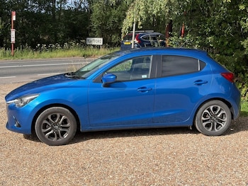 Used Mazda Mazda2 2015 for sale - 79104019: Photo