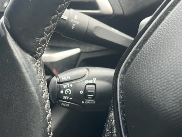 Used Peugeot 3008 2017 for sale - 76323412: Photo 20