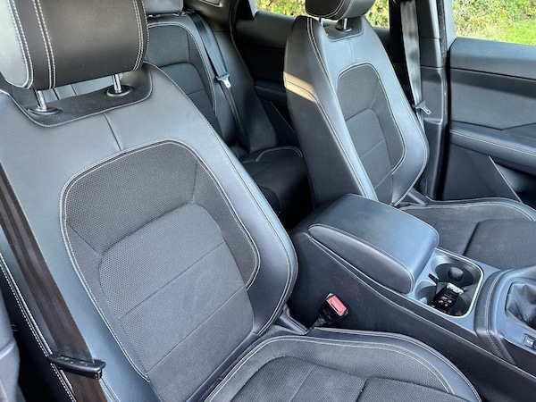 Used Jaguar E-Pace 2018 for sale - 76223427: Photo 11
