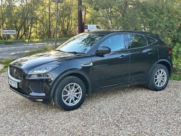 Used Jaguar E-Pace 2018 for sale - 76223427: Photo 2