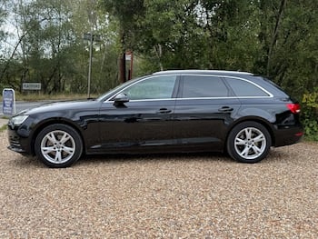 Used Audi A4 2017 for sale - 79695396: Photo