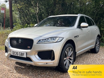 Jaguar - F-Pace