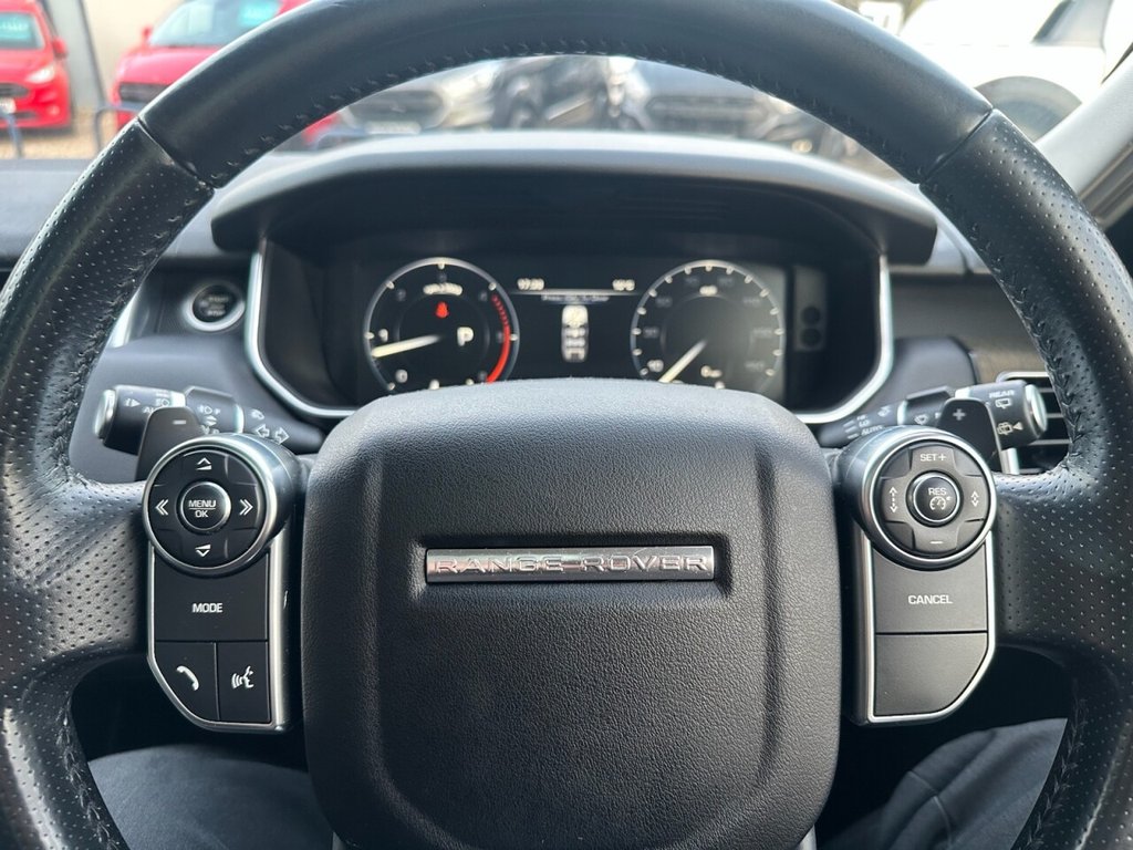 Used Land Rover Range Rover Sport 2015 for sale - 77967448: Photo 18