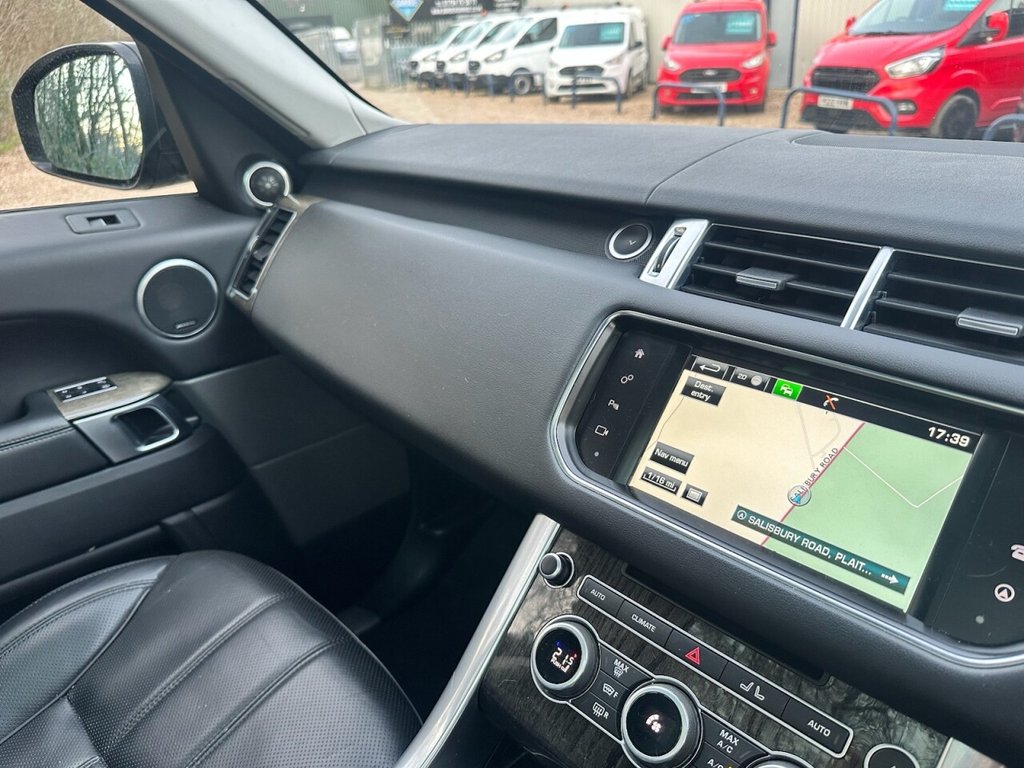 Used Land Rover Range Rover Sport 2015 for sale - 77967448: Photo 26