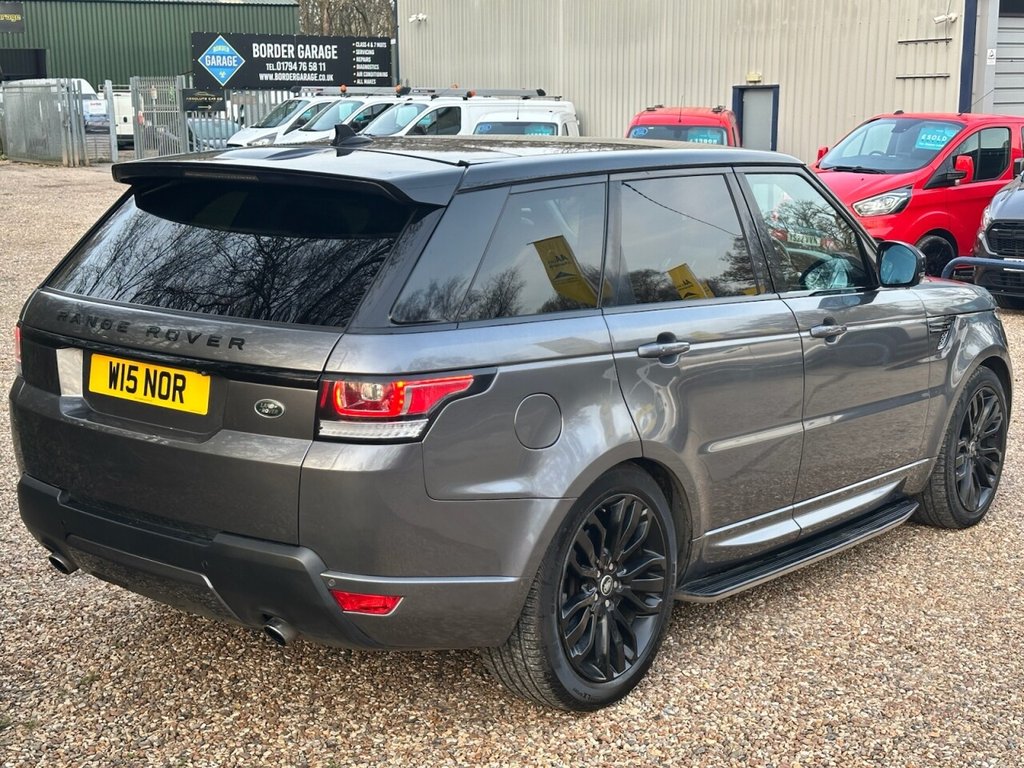 Used Land Rover Range Rover Sport 2015 for sale - 77967448: Photo 9